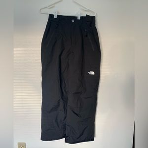 North face Boys snow pants, size Large in Black.